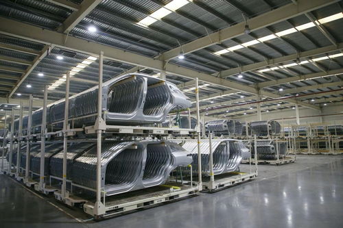 凡尔赛 技术运营中的隐形炫耀